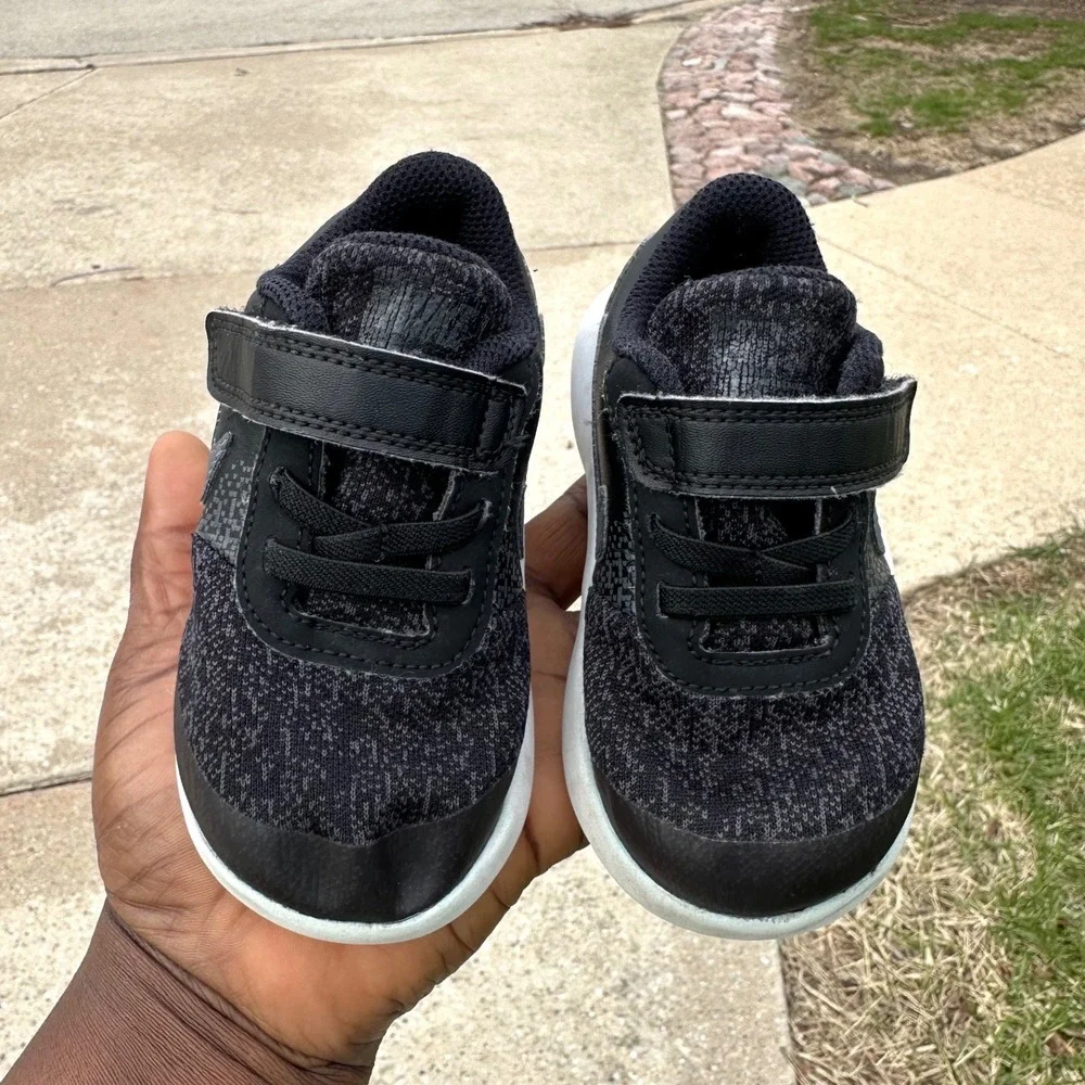 Nike Flex Contact Toddler Boy Sneakers Size 7‎ Black Shoes
